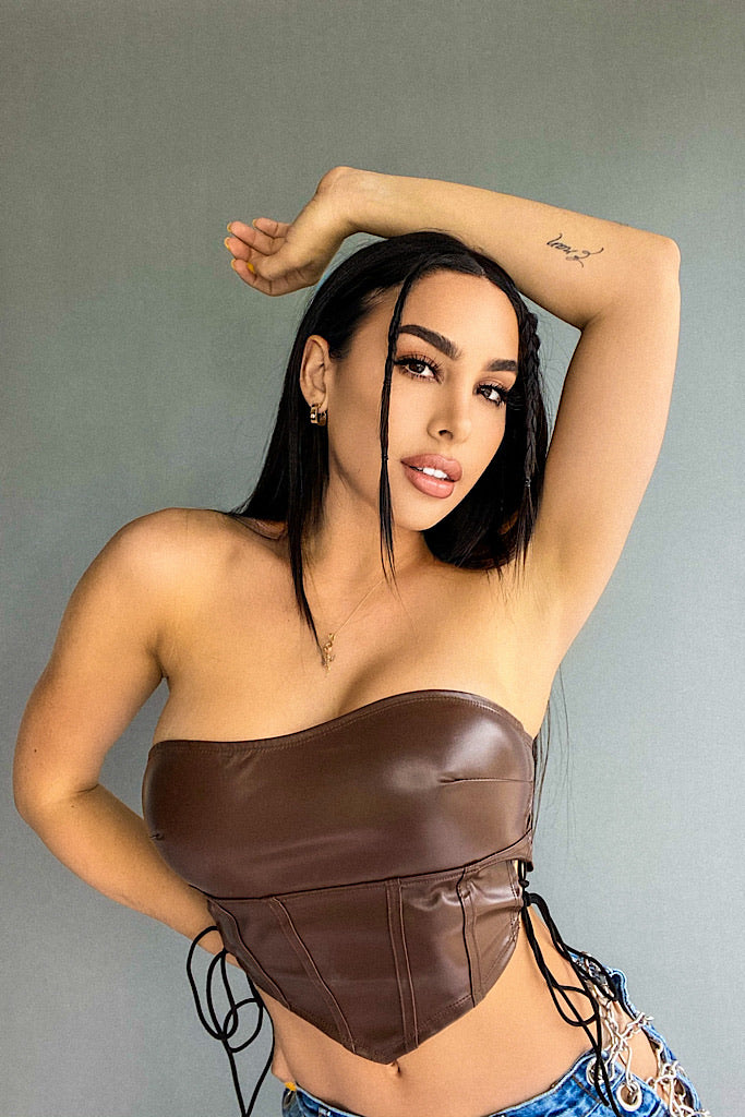 Brunette Top